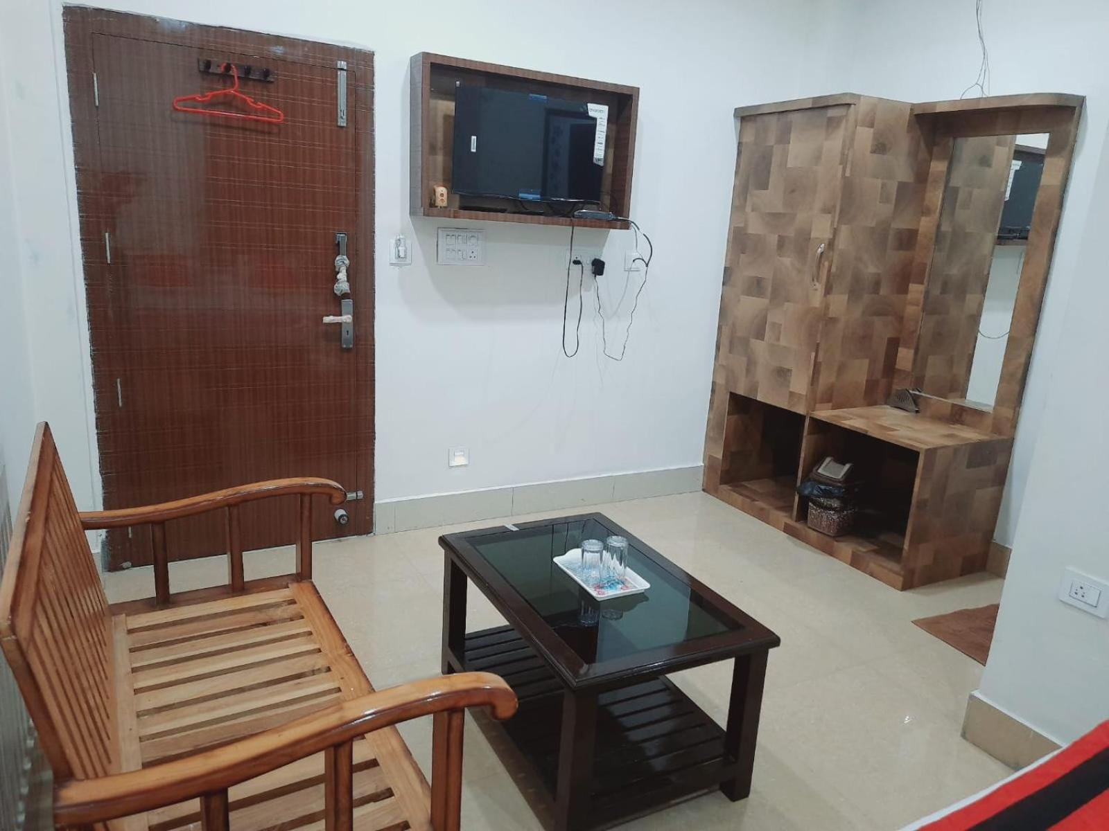 Hotel Knight Inn Airport グワーハーティー エクステリア 写真